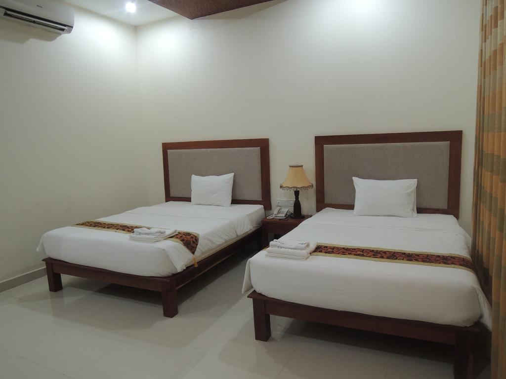 Daly Hotel Kampong Cham Exteriér fotografie