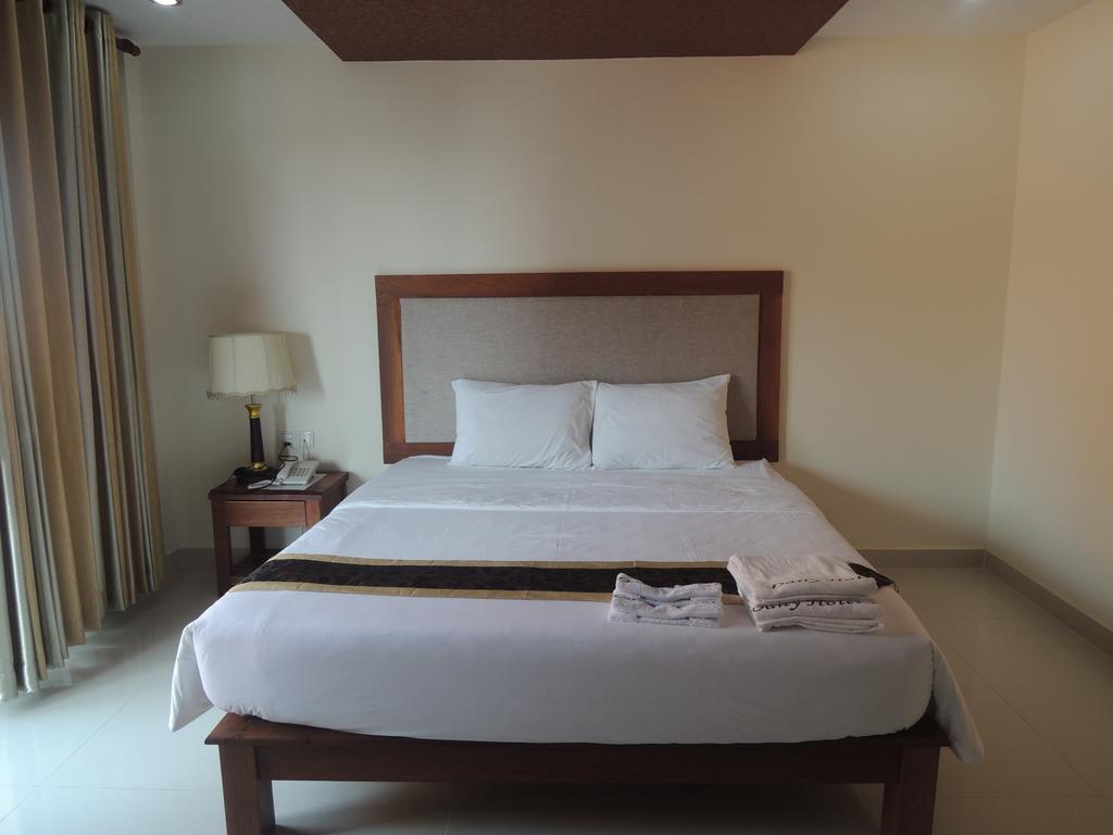 Daly Hotel Kampong Cham Exteriér fotografie